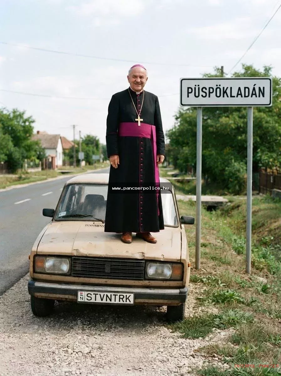 PancserPOLICE Akta #221 - A szomszéd fia a hűtőszekrény ajtajában távirányítóval akarta beindítani a fűnyírót.